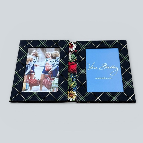 NWOT Vera Bradley Quilted Double Picture Frame – 4x6 – Retired Print - Picture 1 of 4
